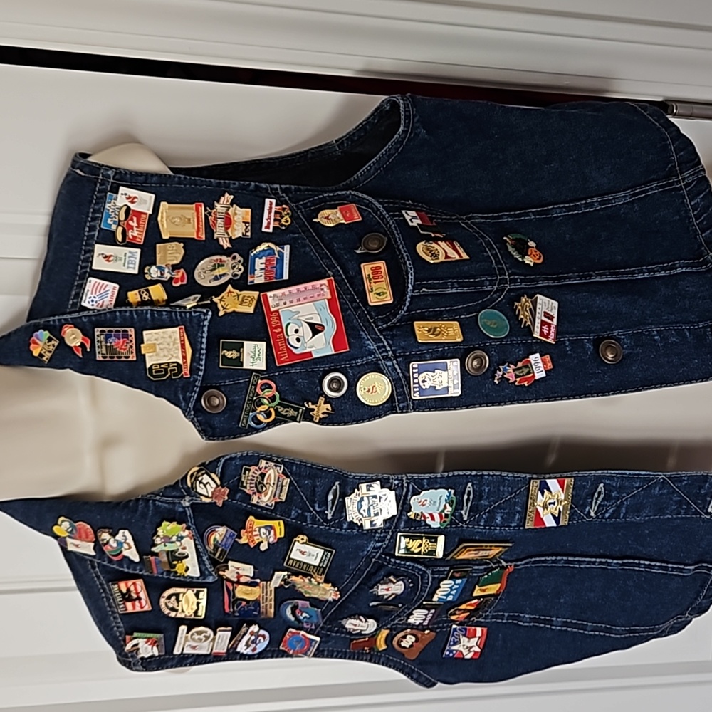 Olympic pins on denim vest - 60+ pins - size Med by Studio 25 - Fun and unique
